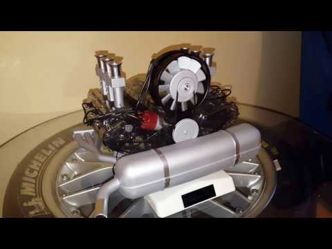 Engine Porsche 911 6-Zylinder Boxer 1:4 Franzis