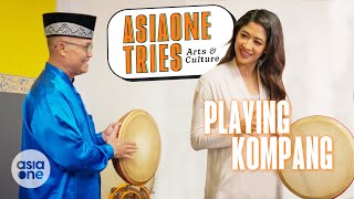 Download lagu Playing to the beat of the kompang with Munah | AsiaOne Tries: Arts & Culture mp3 Download lagu Playing to the beat of the kompang with Munah | AsiaOne Tries: Arts & Culture mp3