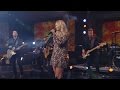 Watch: Miranda Lambert performs on Thanksgiving