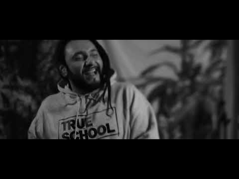 True School - Knowledge Feat. Javier Alerta (Ensayo)