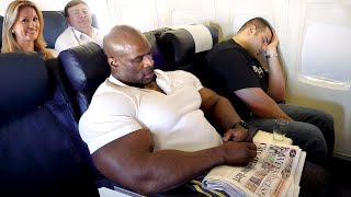 Download lagu When Bodybuilders Struggle To Do Normal Things! mp3