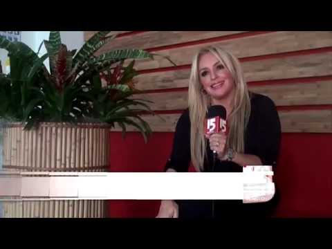 Mónika Soler nos presenta su nuevo sencillo "Bórrame de tu vida"