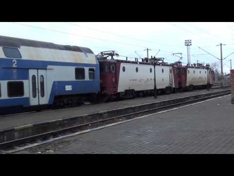 Tren R5605 Iasi - Suceava Nord pleaca din statia Suceava cu EA699 si cu EA769  - 02.12.2016