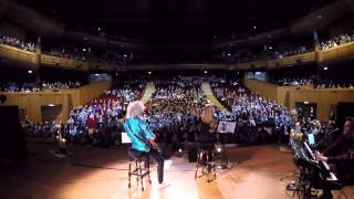 Selfie Roll With You - Krakow, Poland [March 2, 2016] - Brian May &amp; Kerry Ellis