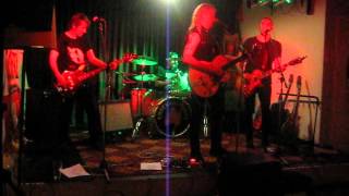 Chickenstones, Darling it hurts, Petersham Bowling Club 13/4/14