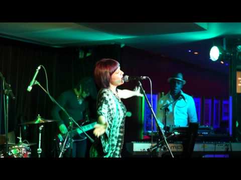 Soul Purpose feat' Katie Leone - Everybody Here Wants You (Live at Floridita)