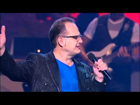 Más el Dios de tota gracia - Dios de Pactos (con Danilo Montero y Coalo Zamorano)