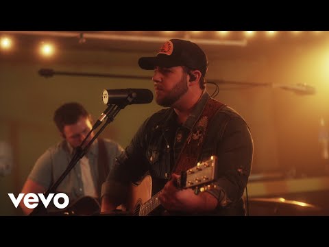 Kameron Marlowe - Steady Heart (Live Studio Performance)