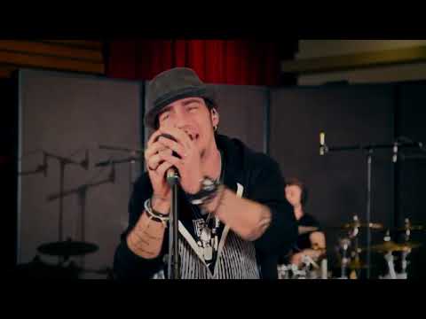 Three Days Grace - Chalk Outline (In the Studio)