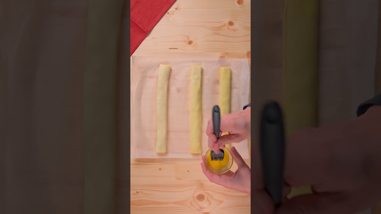 Come fare i RUSTICI AL TONNO CALDI E FRAGRANTI Ricetta Facile - Antipasto di Natale - Buon'Idea