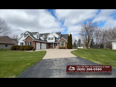 4BR/3BA - 3,078 sqft Contempo-Colonial- classy home & sprawling spaces!