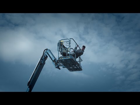 Triquell - FUMS! (Official Video)