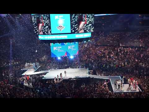 All Artists - Ending | Fancam (직캠) from Private Suite | KCON LA 2018 | 20180811