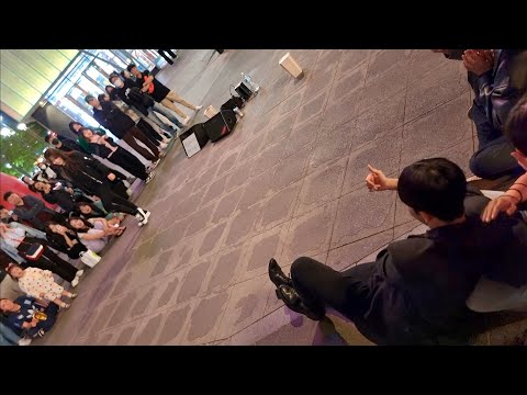 [STREET ARTIST] YU KAGAWA & HYOJIN. INTERACTIVE SINCHON BUSKING (SUGAR RUSH RIDE). 230422.