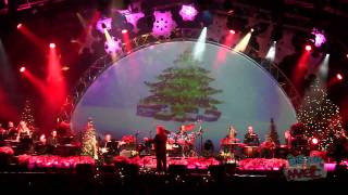 Mannheim Steamroller performs God Rest Ye Merry, Gentlemen at Universal Studios Orlando