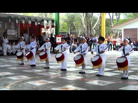 banda de guerra kinder de oliver