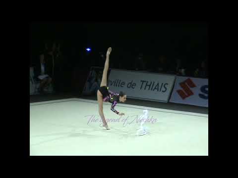 Camilla BINI (ITA) ribbon - 2008 Thiais junior AA