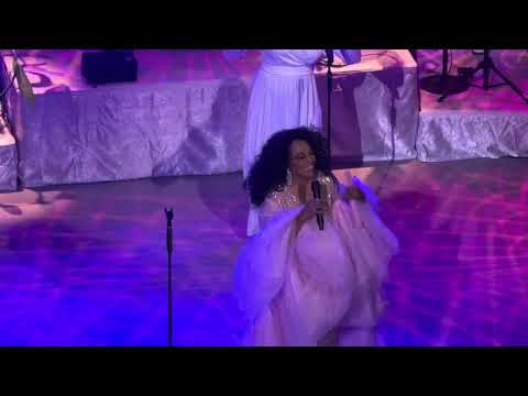 I’m coming out , Diana Ross opening number in Las Vegas from Localguy8