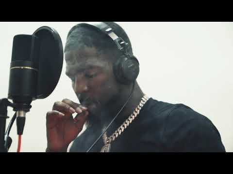 Papp Menino Featuring Tsu Surf- Gang Exhibition (official video)