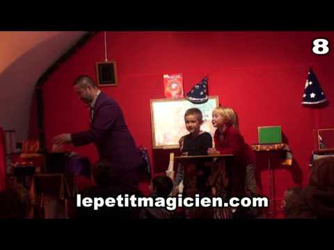 Voir la vidéo de Mouth Coil - Bazar De Magia