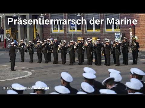 Präsentiermarsch der Marine (Holländischer Ehrenmarsch) - Marinemusikkorps Wilhelmshaven 5.09.2022