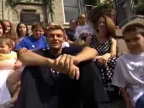 2002 11 14   World Children's Day   Say Hi   Nick