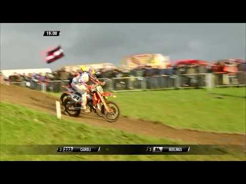 Jeffrey Herlings passes Antonio Cairoli - MXGP of Great Britain Race 2