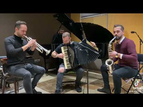 Brakja Nune i Borko Radivojevic 🎶🎶