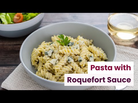 Pasta with Roquefort Sauce