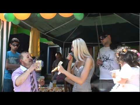 DENISA LIVE - SE ARUNCA CU BANI (CUZA VODA *EXCLUSIV*2)