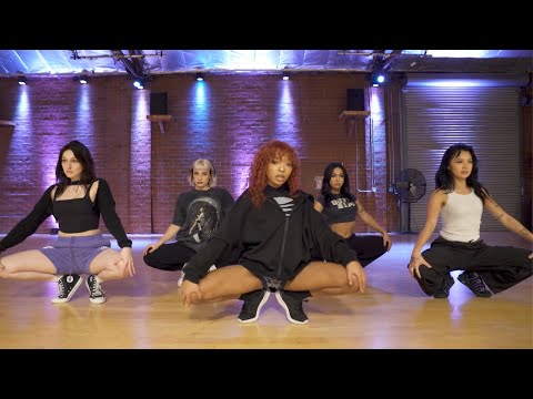 Boys World - Mantrum (Official Rehearsal Video)