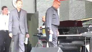 Sheila Anderson introduces Jose James & Junior Mance @ Charlie Parker Jazz Festival