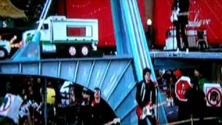 Push Play- Covergirl *HQ*