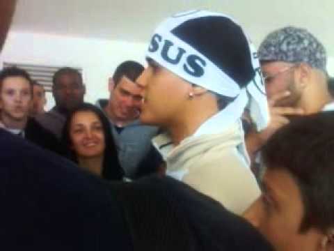 batalha de rima DEJAH X ALVES