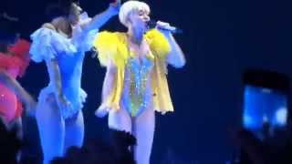 Miley Cyrus - Get It Right - live Leeds 10 may 2014 - HD