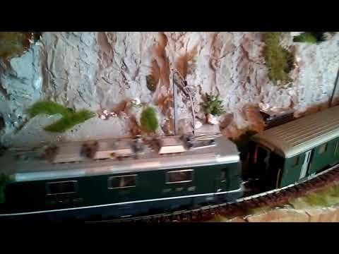 SBB Re 4/4 ll von Herrmann