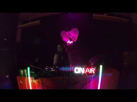 ON AIR: PORTUGUESA DE RAIZ