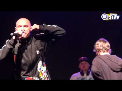 OCF 2010 Freestyle Battle (1/4) Eskobar vs Oset / Outline Colour Festival