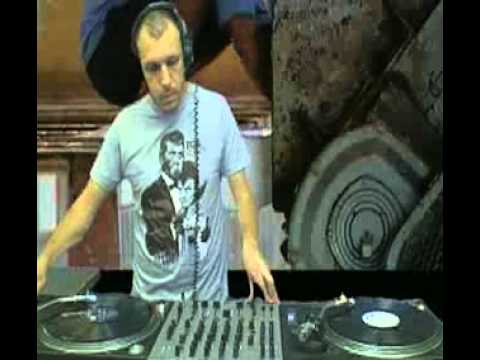 Timur Omar @ RTS.FM Studio - 24.08.2009 : DJ Set