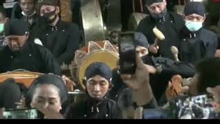 Download lagu DALANG SENO : moment wiyogo dan sinden menangis melepas tindak DALANG SENO mp3 Download lagu DALANG SENO : moment wiyogo dan sinden menangis melepas tindak DALANG SENO mp3