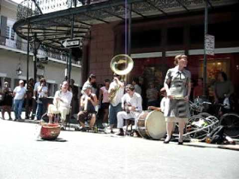 Meschiya Lake and her Little Big Horns - Make Me A Pallet On Your Floor