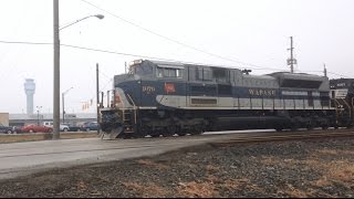 preview picture of video 'NS 1070 Wabash Heritage Unit (3-10-15)'