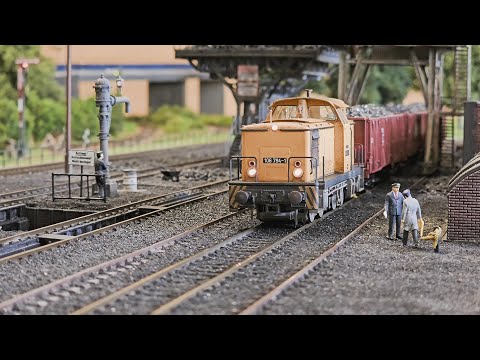 H0 Neustadt Anlage - Personenzugfahrten und Rangierfahrt aus dem Bahnbetriebswerk Teil 2