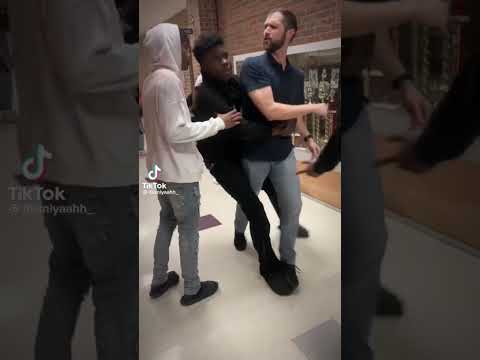 #fight #school my bruddas not playin