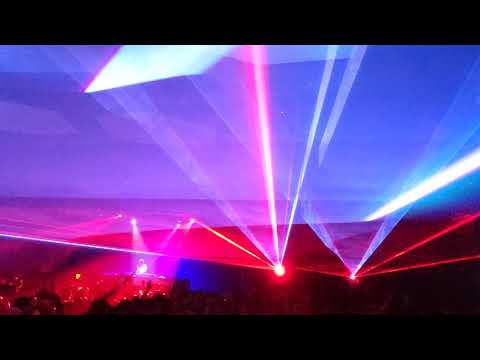 Oliver Heldens @ Echostage | Flume - Never Be Like You & ? Mashup