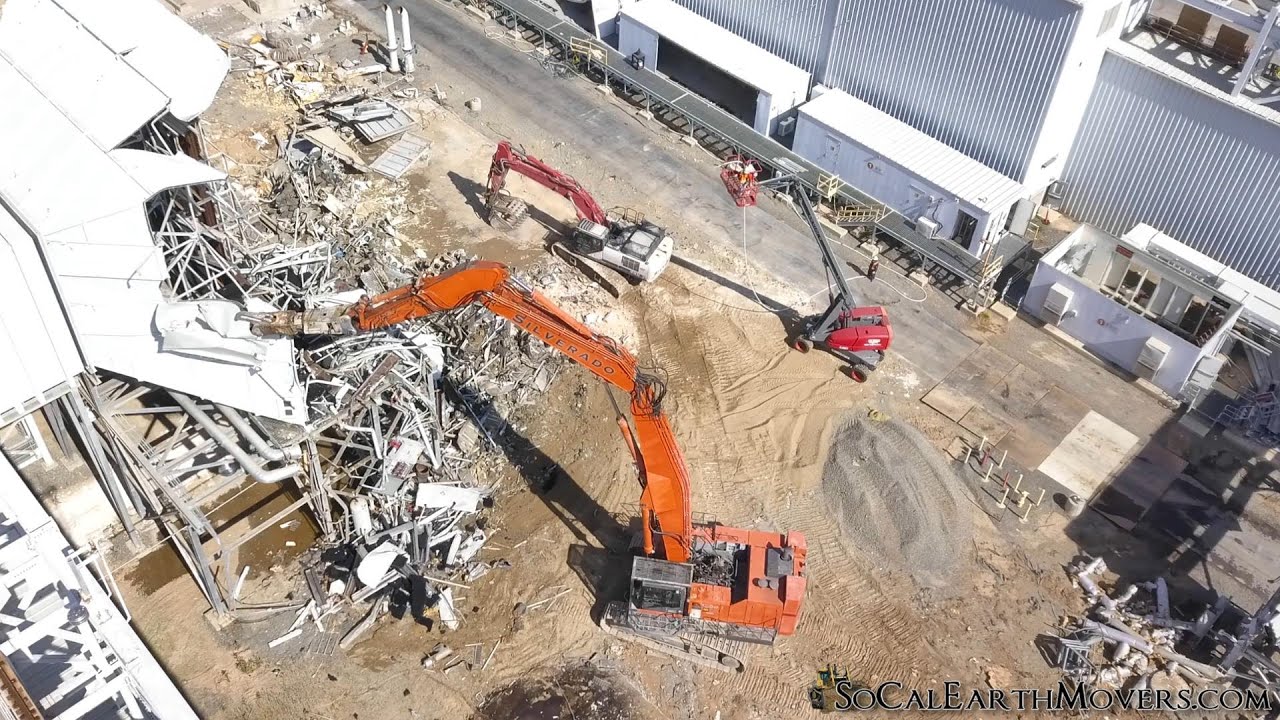 Hitachi EX1200 power plant demolition – Birds eye view