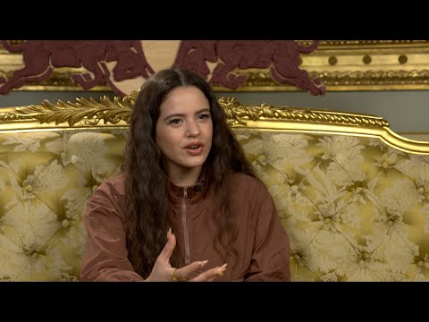Rosalía confiesa que 'El mal querer' va sobre "un amor oscuro"
