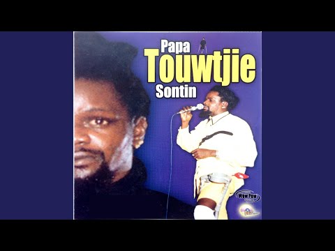 Papa History (feat. DJ Stippy)