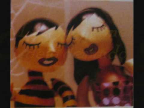 download lagu mp3 mp4 Consuelo En Domingo, download lagu Consuelo En Domingo gratis, unduh video klip Consuelo En Domingo