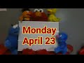 Elmo Friends Daily Letter Of The Day B Is For Balls
